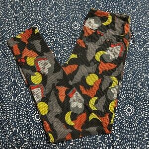 LuLaRoe Vampire Bat Leggings